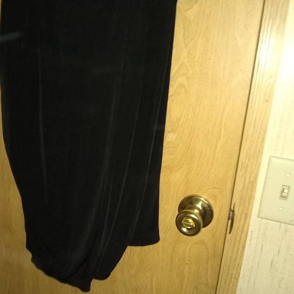 A nice pair of pullup slinky knit pants